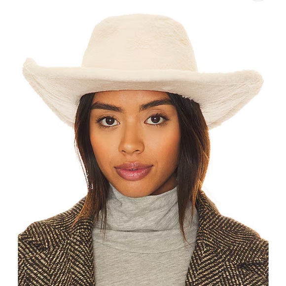 CLOSET CLOSING Revolve Lamarque Layda Cowboy Hat in Bone OS - Picture 1 of 5